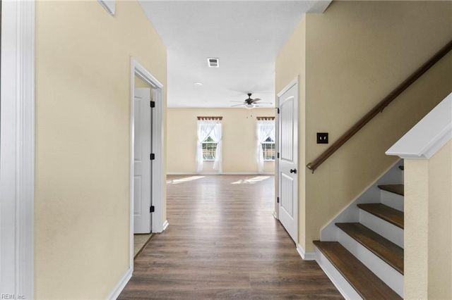 1250 Hosier RD, Suffolk, VA 23434