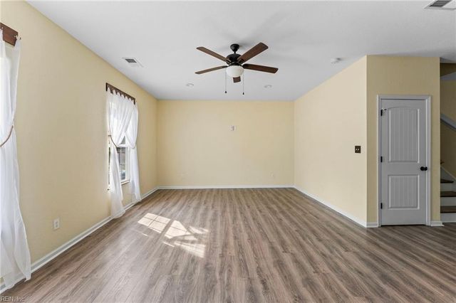 1250 Hosier RD, Suffolk, VA 23434