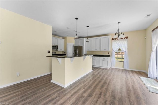 1250 Hosier RD, Suffolk, VA 23434