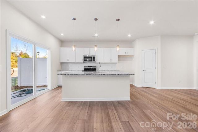 3045 Hutton Gardens Lane, Charlotte, NC 28269