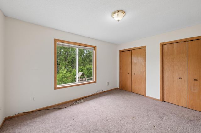 38052 Greenway Avenue, North Branch, MN 55056