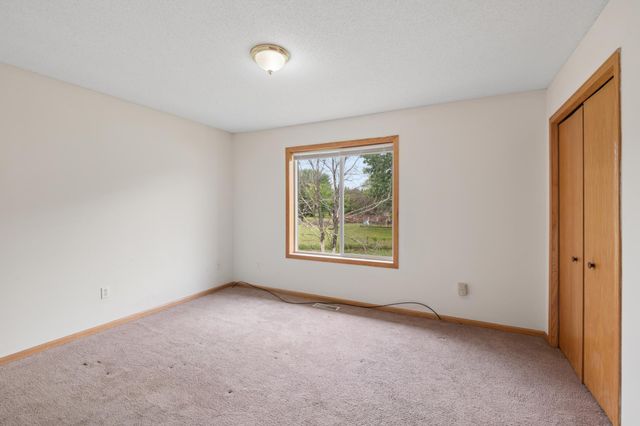 38052 Greenway Avenue, North Branch, MN 55056