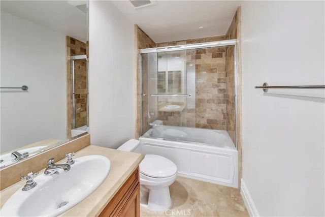 12026 Hoffman Street 201, Studio City, CA 91604