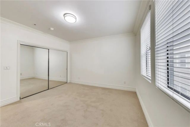 12026 Hoffman Street 201, Studio City, CA 91604