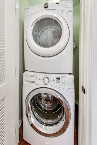 12026 Hoffman Street 201, Studio City, CA 91604
