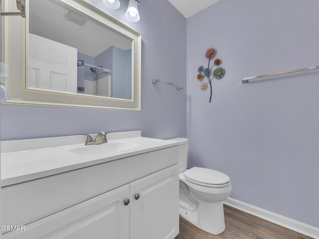 1044 Lake Smoky Road, Sevierville, TN 37876