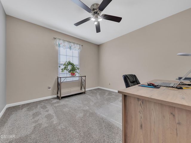 1044 Lake Smoky Road, Sevierville, TN 37876