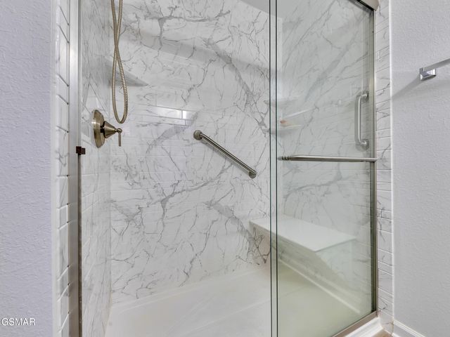 1044 Lake Smoky Road, Sevierville, TN 37876