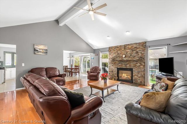 54806 Ashley Lauren Drive, Macomb, MI 48042