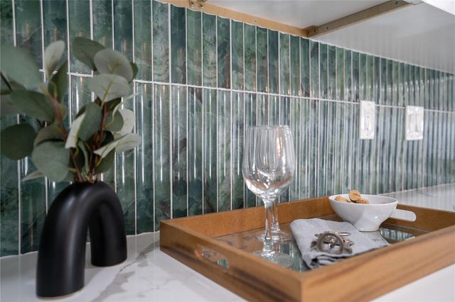 13956 80TH AVENUE, Seminole, FL 33776