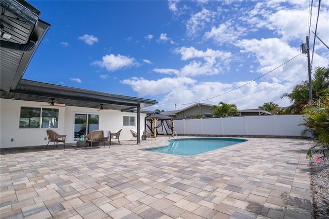 13956 80TH AVENUE, Seminole, FL 33776