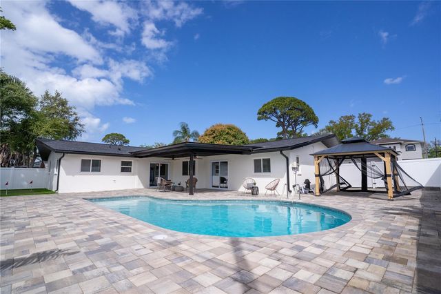 13956 80TH AVENUE, Seminole, FL 33776