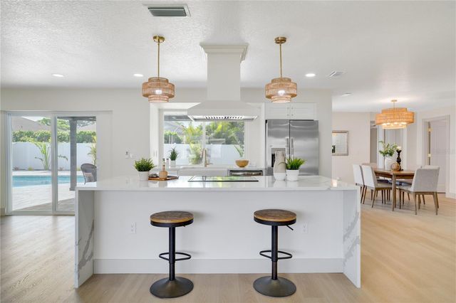 13956 80TH AVENUE, Seminole, FL 33776