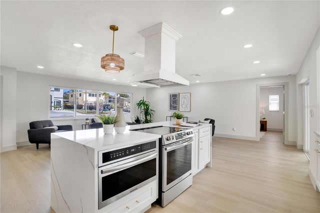 13956 80TH AVENUE, Seminole, FL 33776