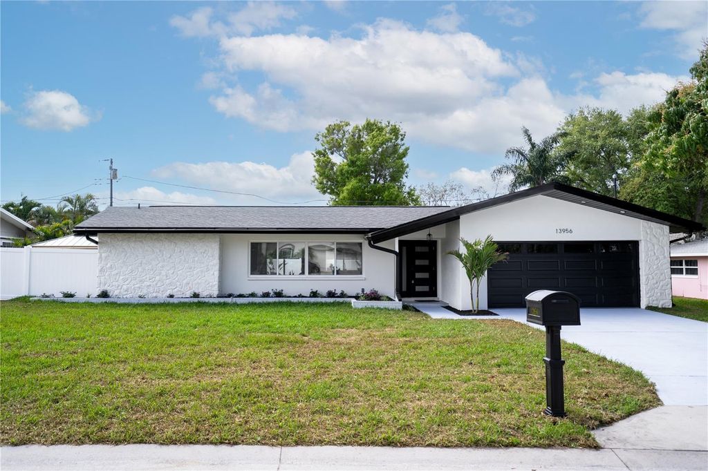 13956 80TH AVENUE, Seminole, FL 33776