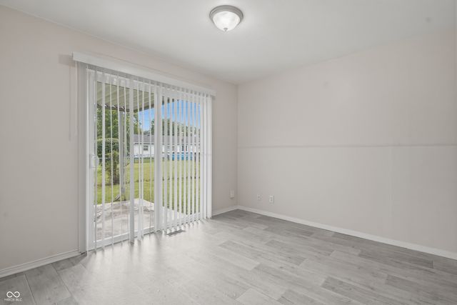 3857 Chateau Drive, Indianapolis, IN 46226