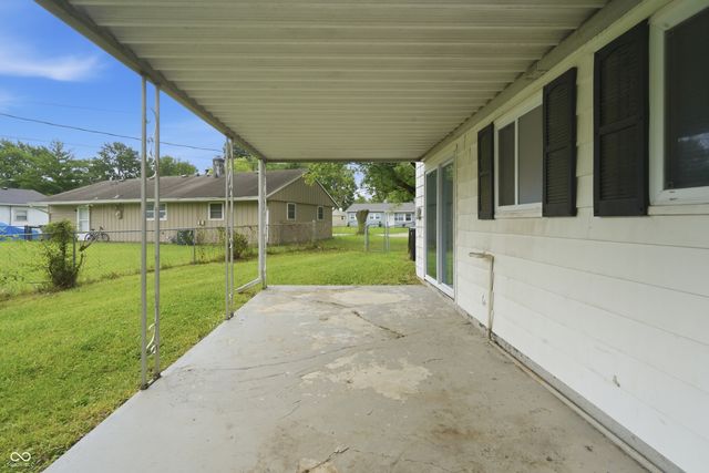 3857 Chateau Drive, Indianapolis, IN 46226