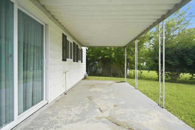 3857 Chateau Drive, Indianapolis, IN 46226