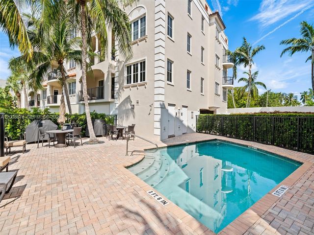 1414 SE 12th St 1B, Fort Lauderdale, FL 33316
