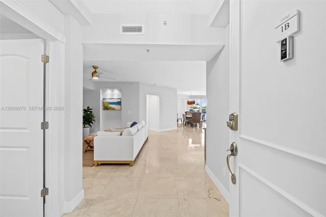 1414 SE 12th St 1B, Fort Lauderdale, FL 33316