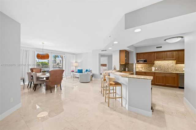 1414 SE 12th St 1B, Fort Lauderdale, FL 33316