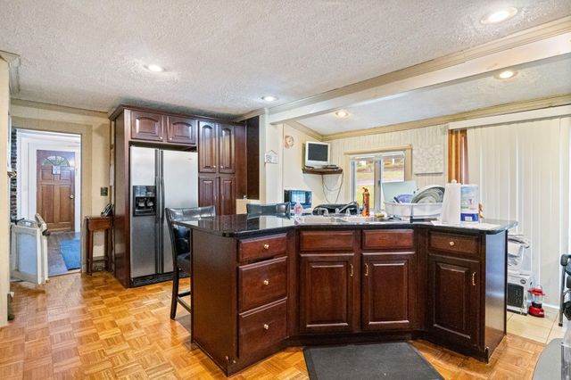 10 Sullivan Avenue, Salem, NH 03079