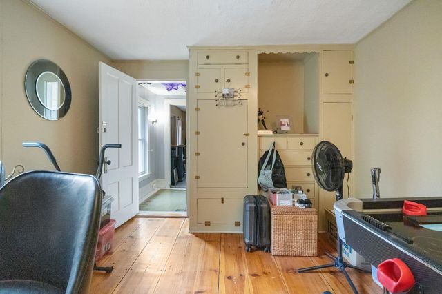 10 Sullivan Avenue, Salem, NH 03079