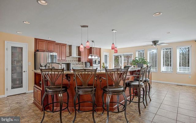 28760 HANCOCK DR, Mechanicsville, MD 20659