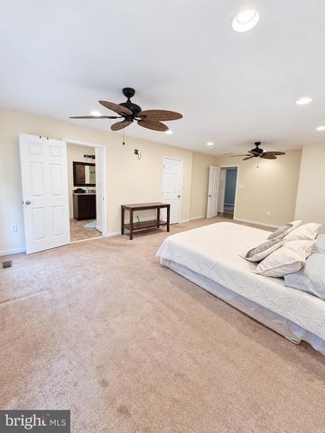 28760 HANCOCK DR, Mechanicsville, MD 20659