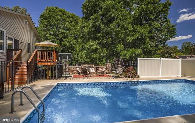 28760 HANCOCK DR, Mechanicsville, MD 20659