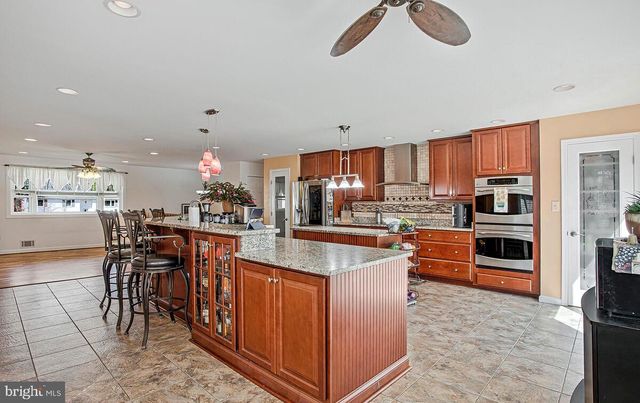 28760 HANCOCK DR, Mechanicsville, MD 20659