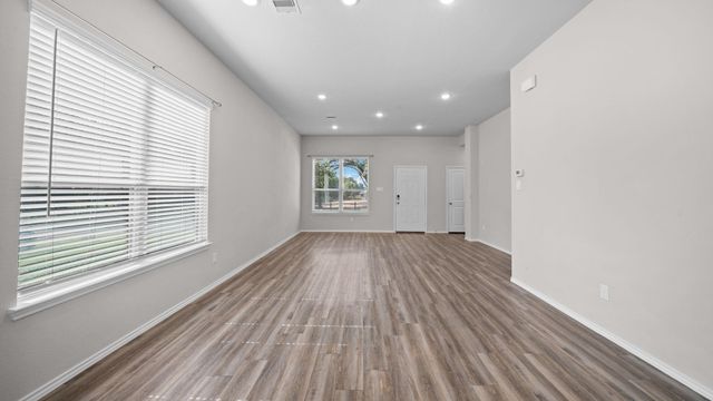 18140 Mail Route Road, Montgomery, TX 77316