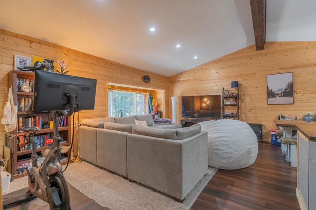 2531 CLYDESDALE DRIVE, North Pole, AK 99705