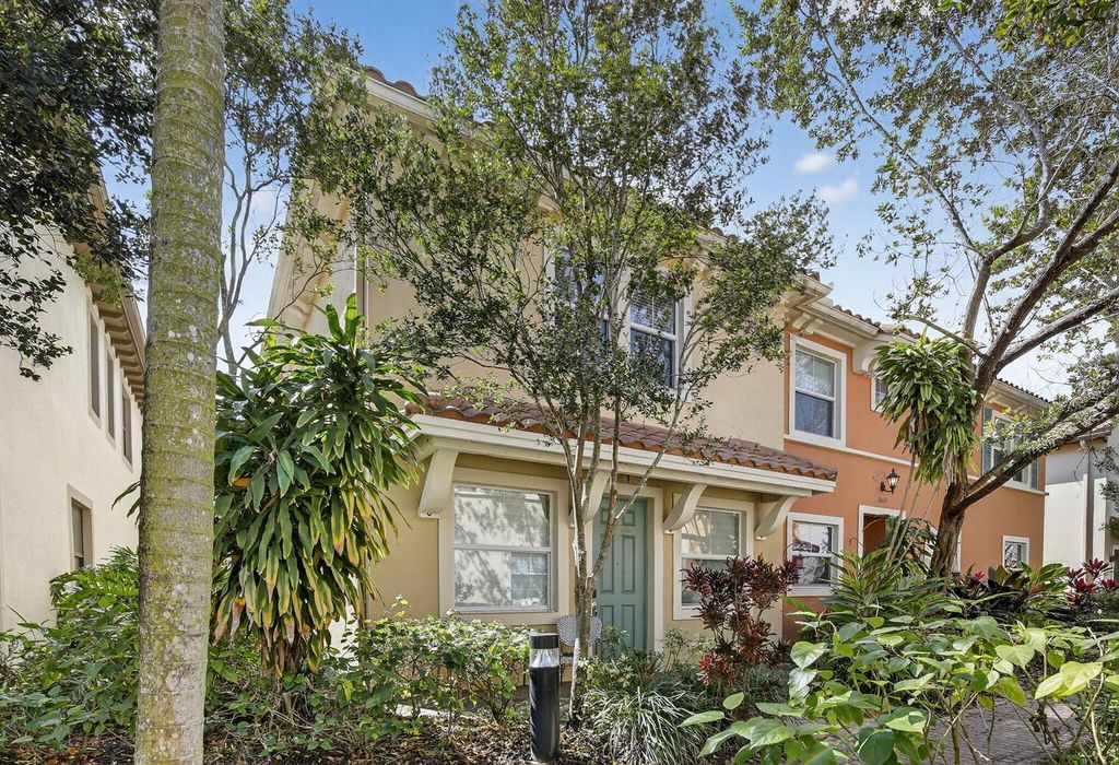 12631 NW 32nd Place, Sunrise, FL 33323