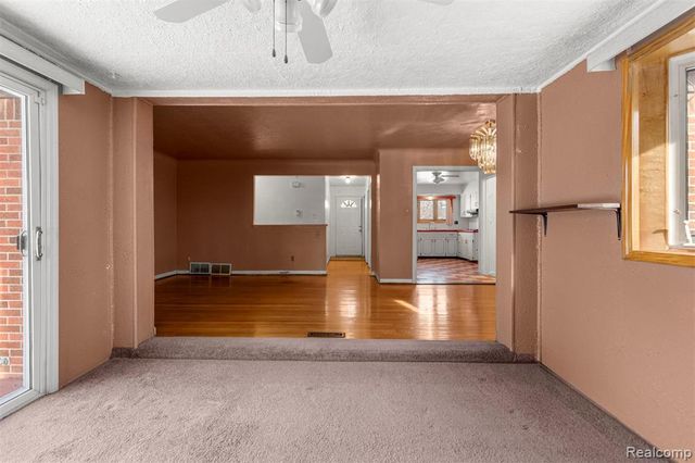 27051 Avondale Street, Inkster, MI 48141