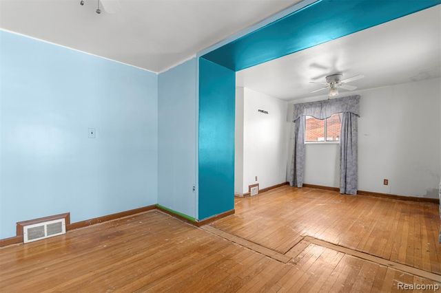 27051 Avondale Street, Inkster, MI 48141