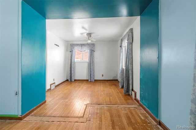 27051 Avondale Street, Inkster, MI 48141