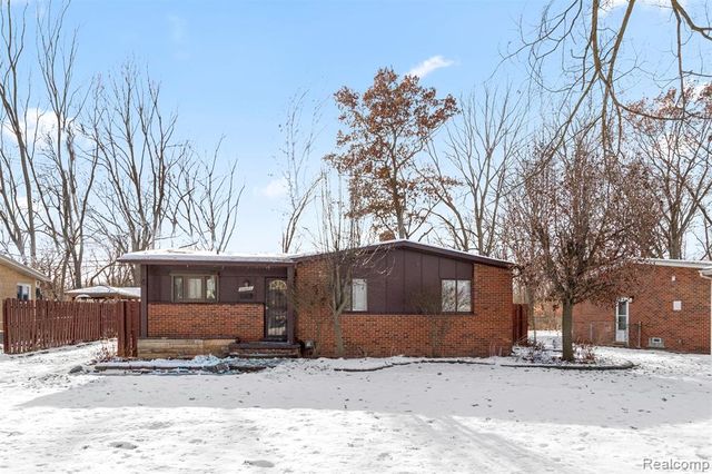 27051 Avondale Street, Inkster, MI 48141