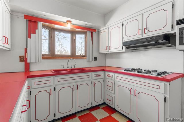 27051 Avondale Street, Inkster, MI 48141