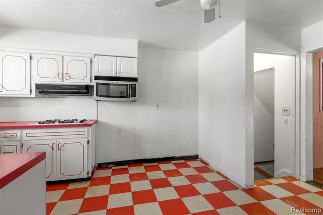 27051 Avondale Street, Inkster, MI 48141