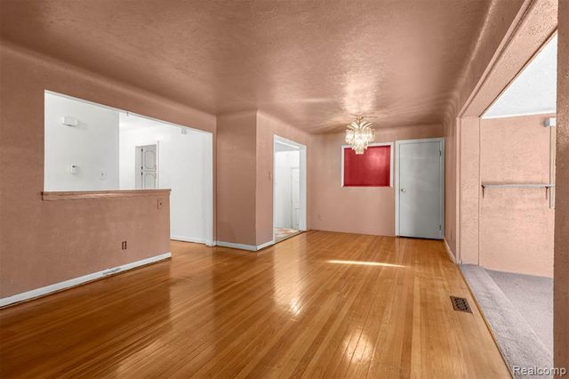 27051 Avondale Street, Inkster, MI 48141