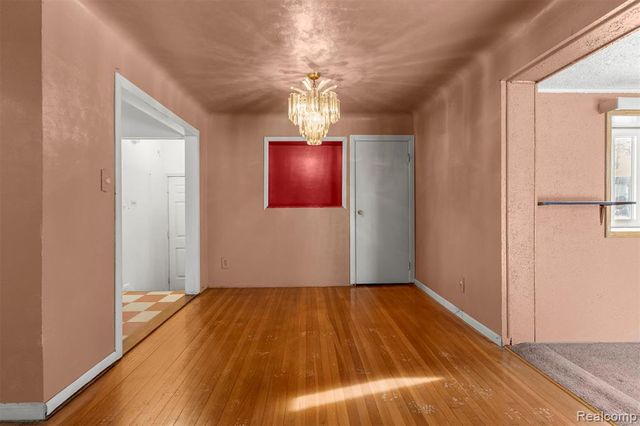 27051 Avondale Street, Inkster, MI 48141