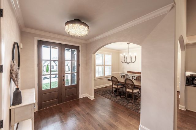 2024 Hawkwell Cir, Hendersonville, TN 37075