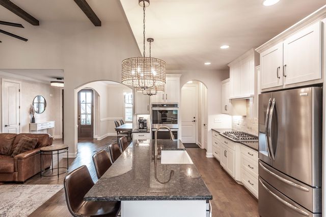 2024 Hawkwell Cir, Hendersonville, TN 37075