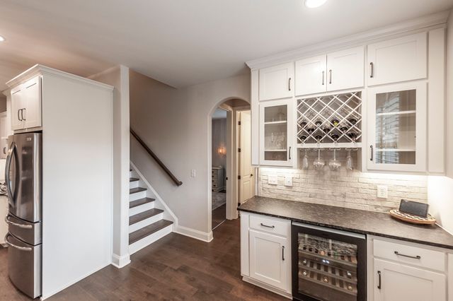 2024 Hawkwell Cir, Hendersonville, TN 37075