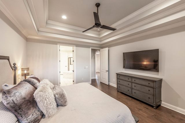 2024 Hawkwell Cir, Hendersonville, TN 37075