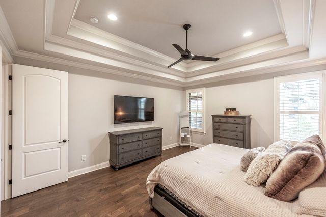 2024 Hawkwell Cir, Hendersonville, TN 37075