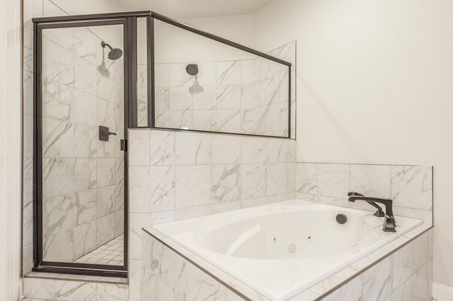 2024 Hawkwell Cir, Hendersonville, TN 37075