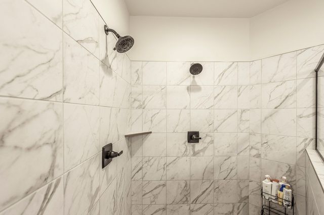 2024 Hawkwell Cir, Hendersonville, TN 37075