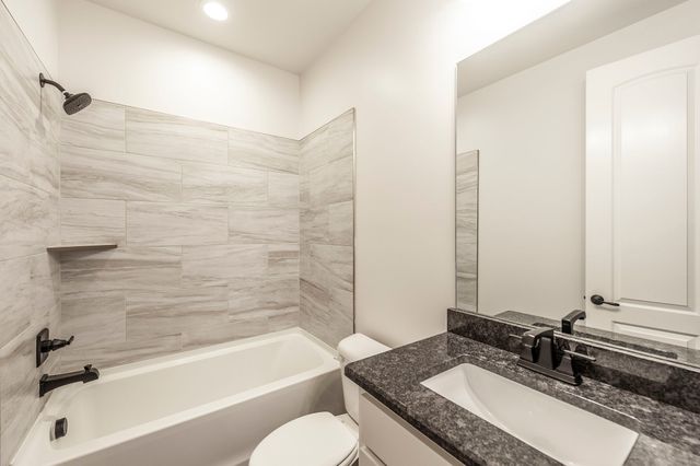 2024 Hawkwell Cir, Hendersonville, TN 37075